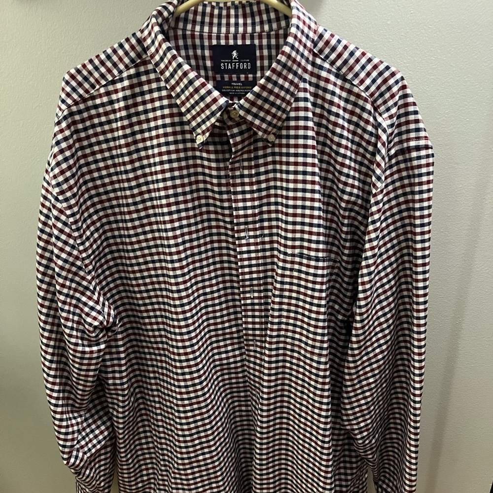 Stafford Travel Regular Fit Men’s Dress Shirt
